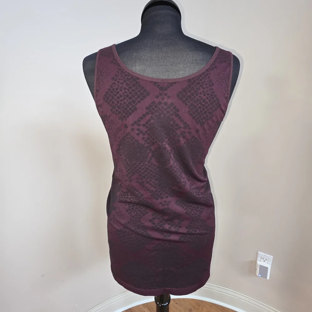 Rock & Republic Deep Burgundy Tank Top - Picture 3 of 8